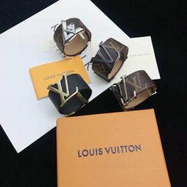 Picture of LV Bracelet _SKULVbracelet06cly7610864